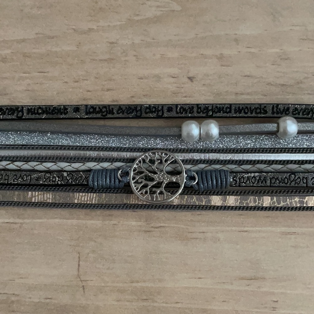 Tree of Life Leather Bracelet - Picture 5 of 6